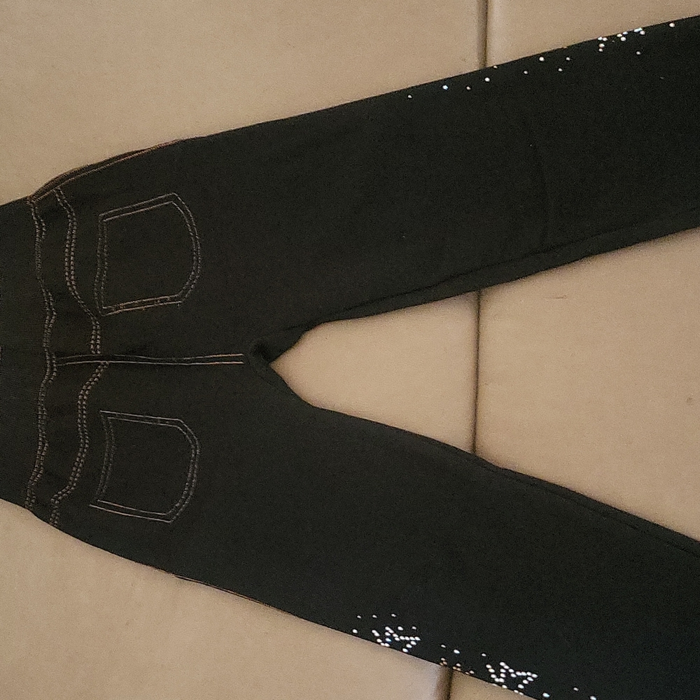 Designed Stretchy Legg ings - Picture 3 of 7